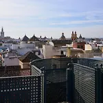 Santiago 39, By Homing U * Sevilla